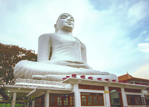 Bahirawakanda Giant Buddha Statue
