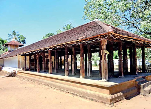 Embekke Devalaya wooden carvings